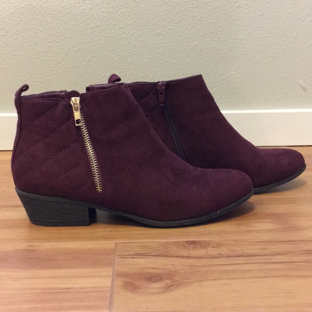 Just Fab ankle boots size 8.5